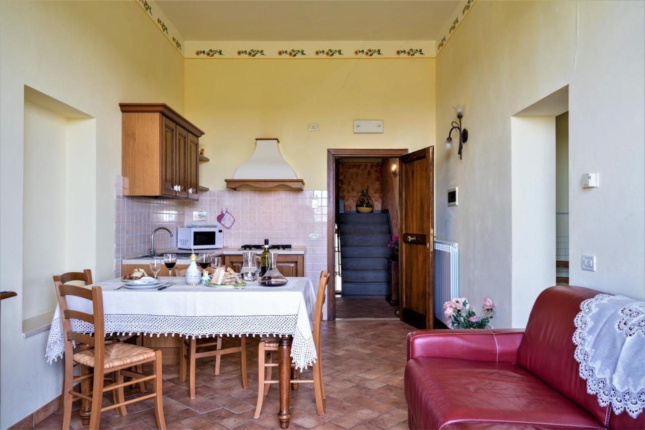 Borgo Il Villino Guest House Casole d'Elsa Ngoại thất bức ảnh